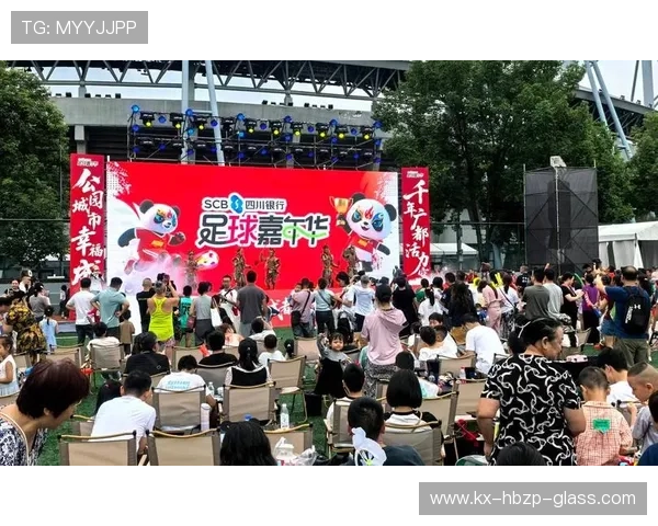 足球团队协作实力大比拼成都足球队荣获第四名引发热议 足球团队协作实力大比拼成都足球队荣获第四名引发热议