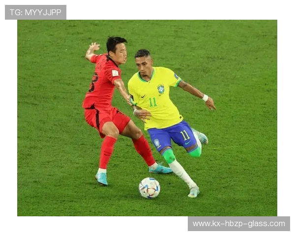 足球明星涉嫌间谍罪引发热议球场背后的秘密与阴影探讨