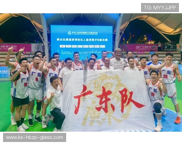 赛后分析:北京篮球队与杭州篮球队在比赛中的战术灵活性对比 赛后分析:北京篮球队与杭州篮球队在比赛中的战术灵活性对比